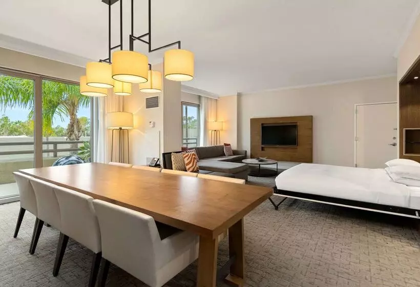 Doubletree By Hilton Hotel San Diego Mission Valley