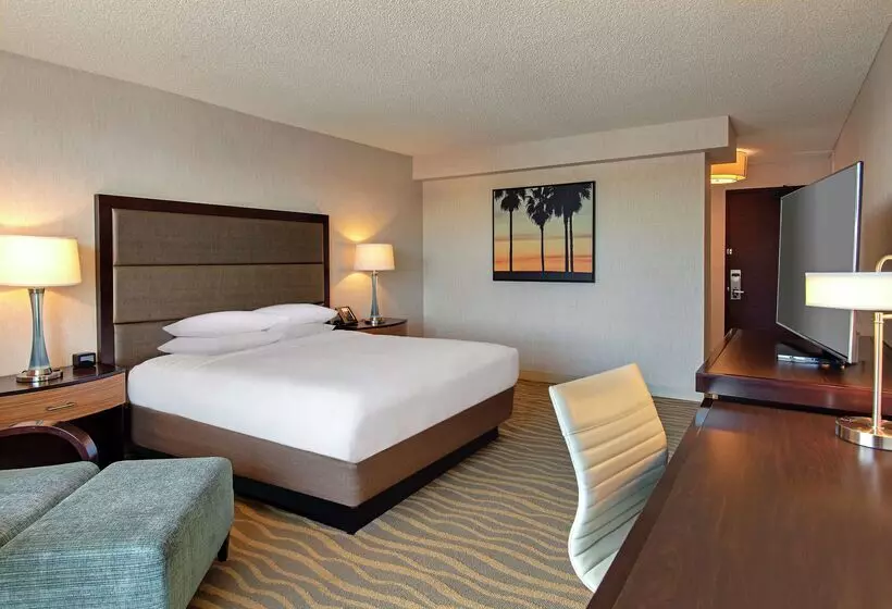 Doubletree By Hilton Hotel San Diego Mission Valley