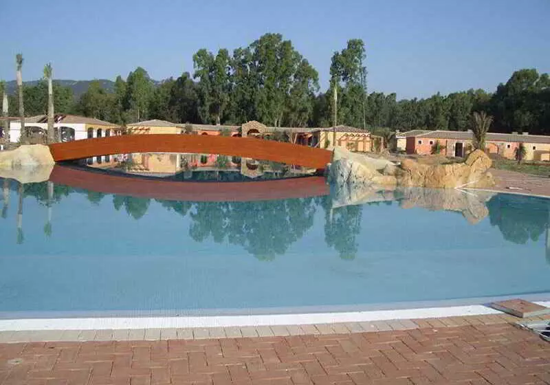 Отель Garden Beach