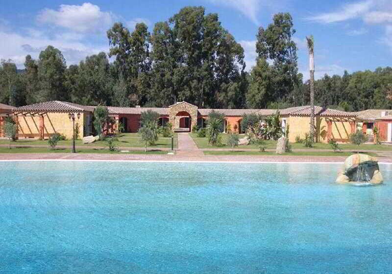 Отель Garden Beach