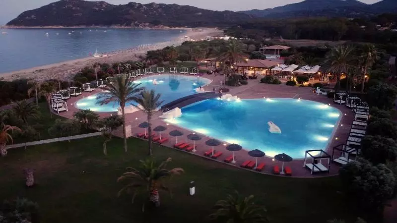 בית מלון כפרי Garden Beach