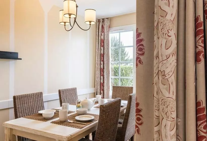 Отель Pierre & Vacances Residence Le Domaine De Bordaberry