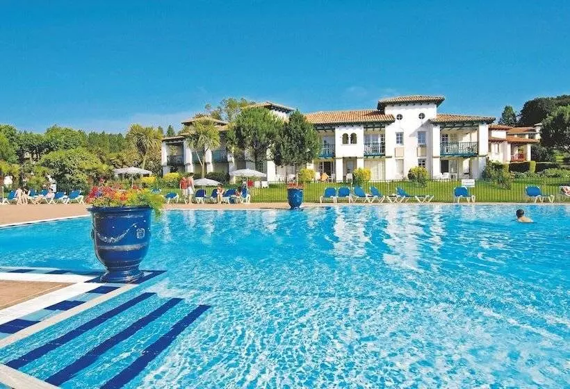 Отель Pierre & Vacances Residence Le Domaine De Bordaberry