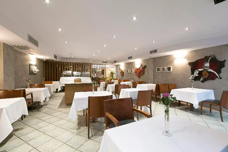 Plaza Hotel, Philian Hotels And Resorts