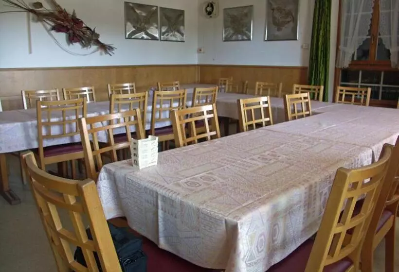 Отель Restaurant Bahnhof