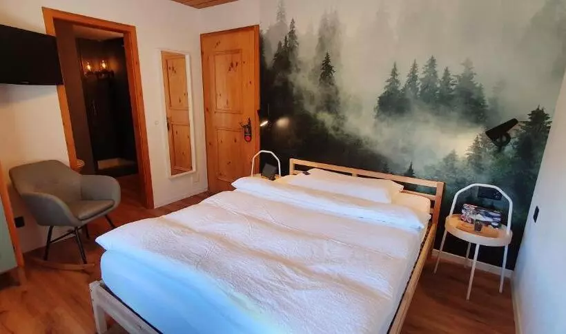 Schorta S Hotel Alvetern