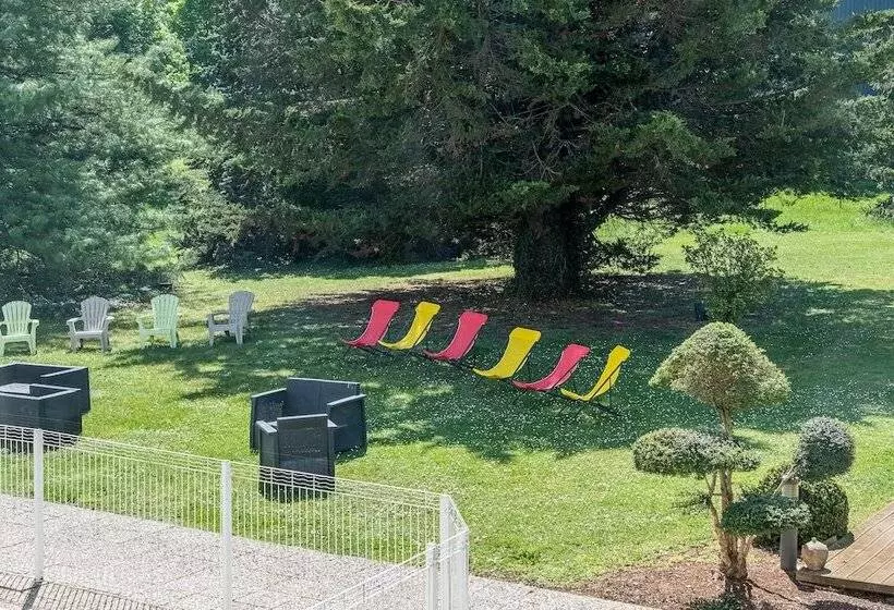 호텔 Hôtel Akena Poitiers Nord Futuroscope