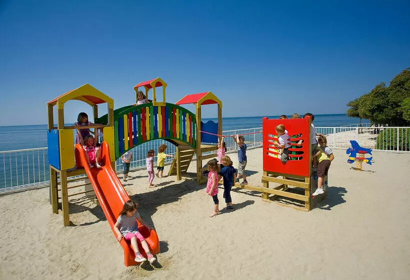 酒店 Valamar Club Tamaris