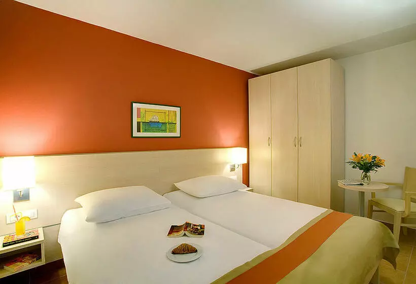 酒店 Valamar Club Tamaris