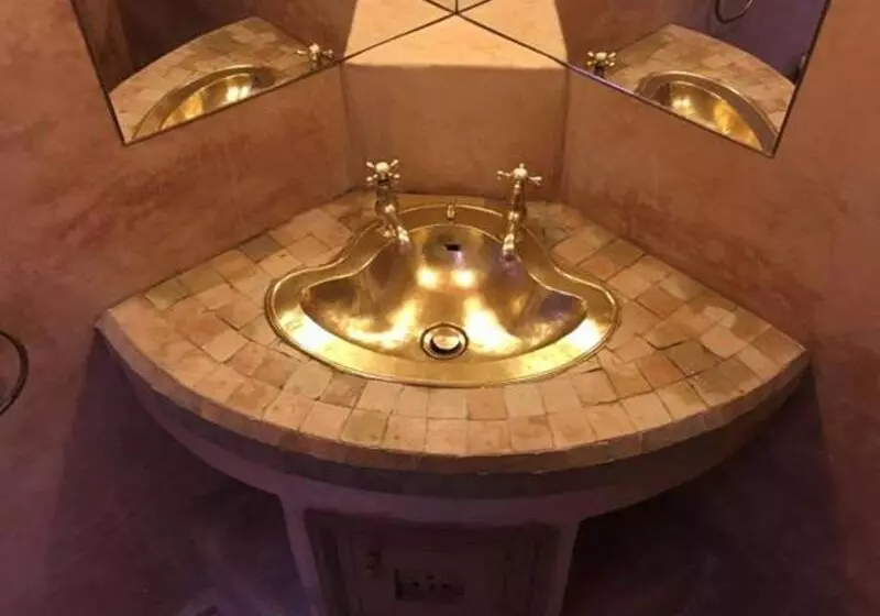 ریاض Palais Tinmel Marrakech