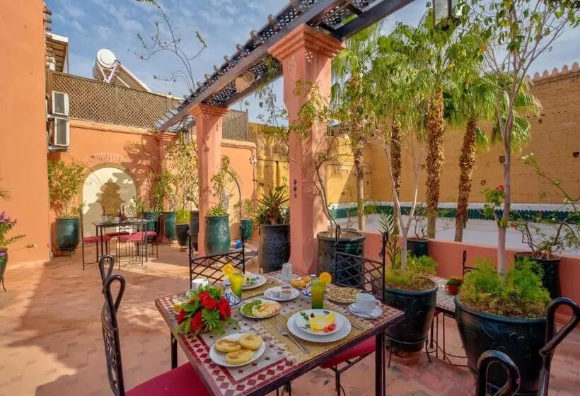 ریاض Palais Tinmel Marrakech