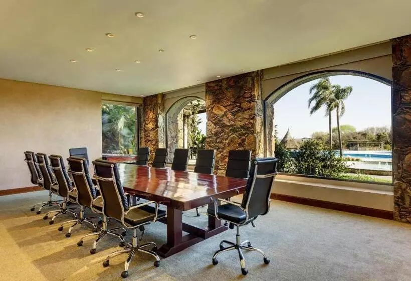 Sheraton Colonia Golf & Spa Resort