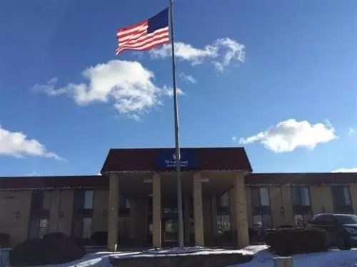 ホテル Westmont Inn & Suites