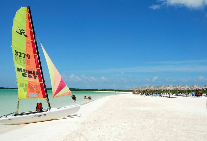 هتل Iberostar Selection Ensenachos