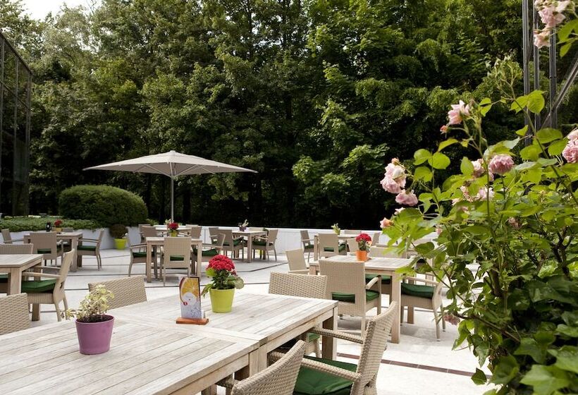 هتل Mercure Antwerp City South