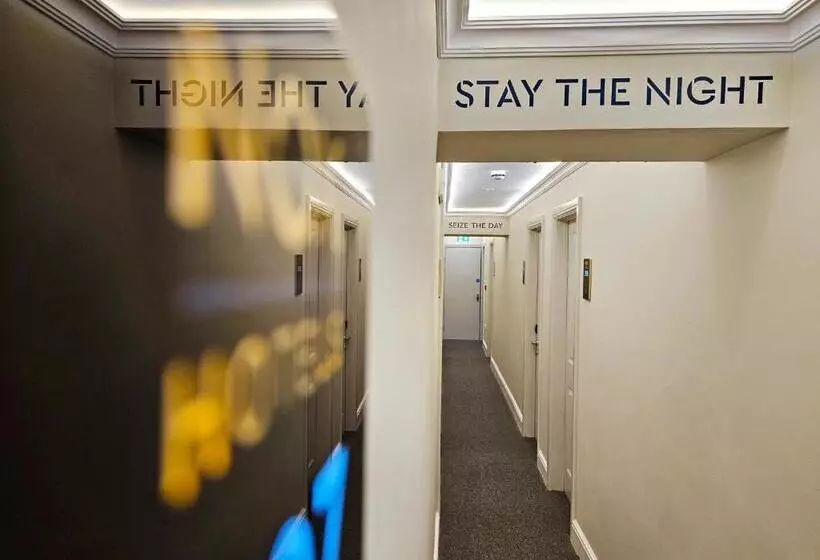 هتل Nox Hyde Park