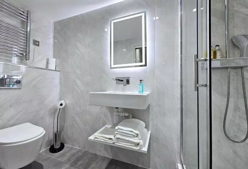 هتل Nox Hyde Park