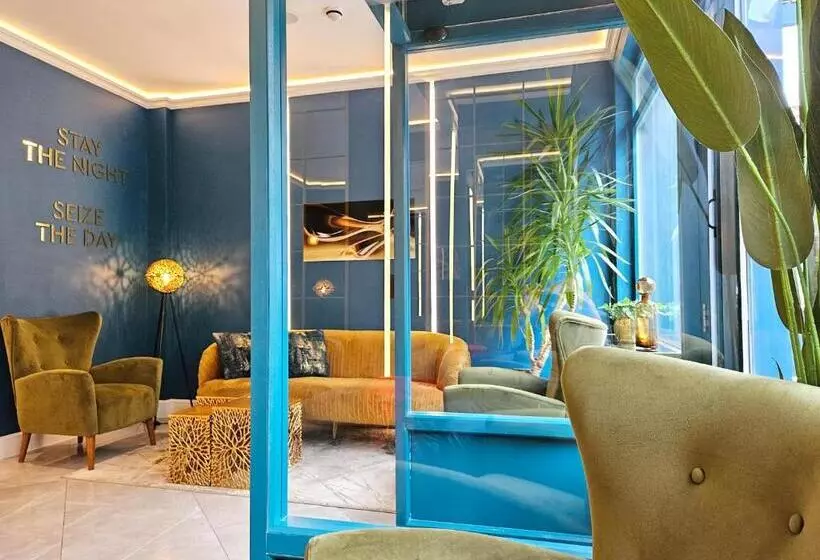 هتل Nox Hyde Park