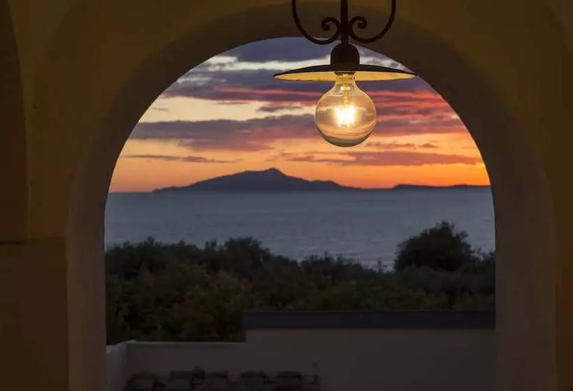 Отель Relais Regina Giovanna