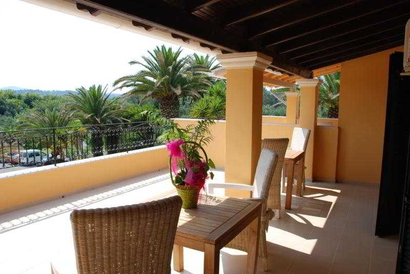 Aparthotel Spiti Nikos