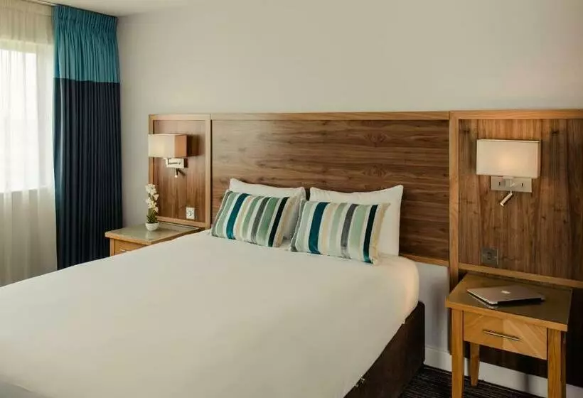 Aspect Hotel Park West