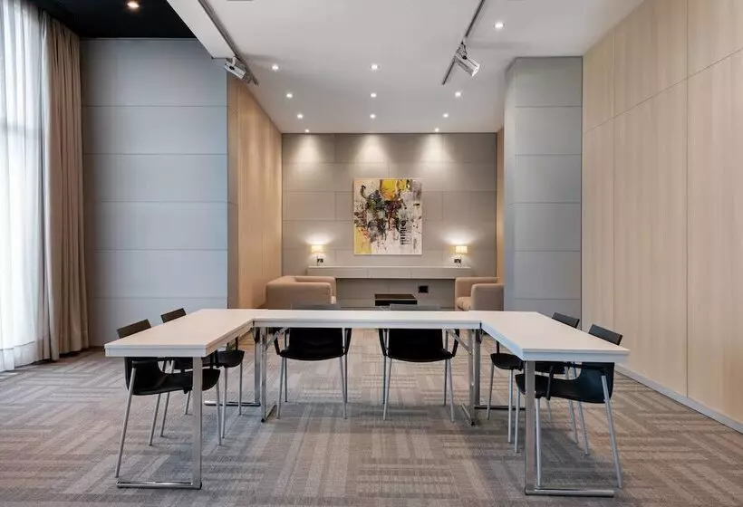 Ac Hotel Porto By Marriott