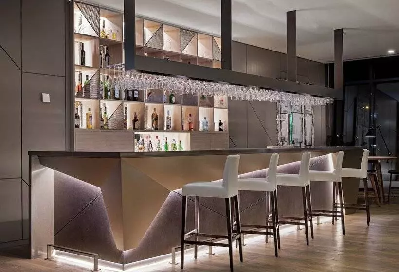 Ac Hotel Porto By Marriott