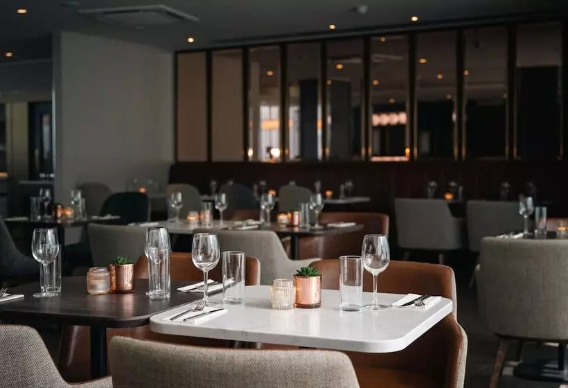 Aspect Hotel Park West