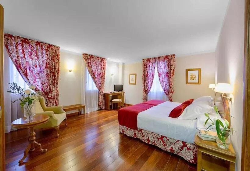 Azz Peñafiel Las Claras Hotel & Spa