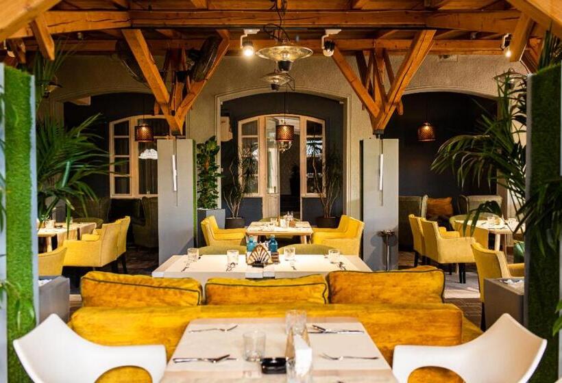 فندق Brilliant Meseș