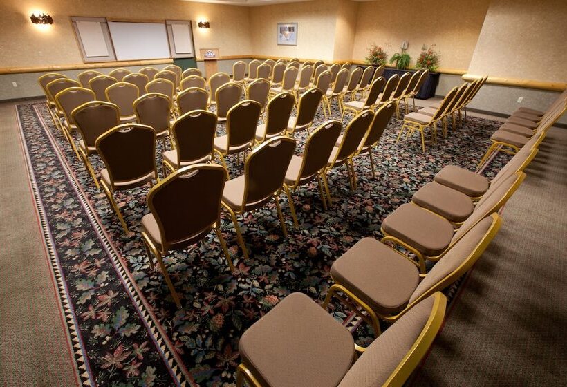 هتل Great Wolf Lodge Niagara Falls