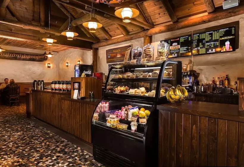 Отель Great Wolf Lodge Niagara Falls