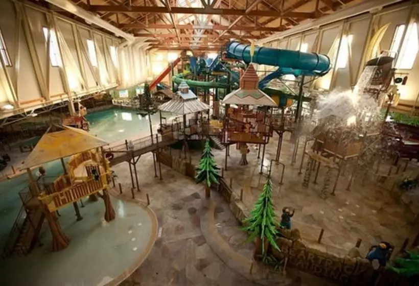 Отель Great Wolf Lodge Niagara Falls