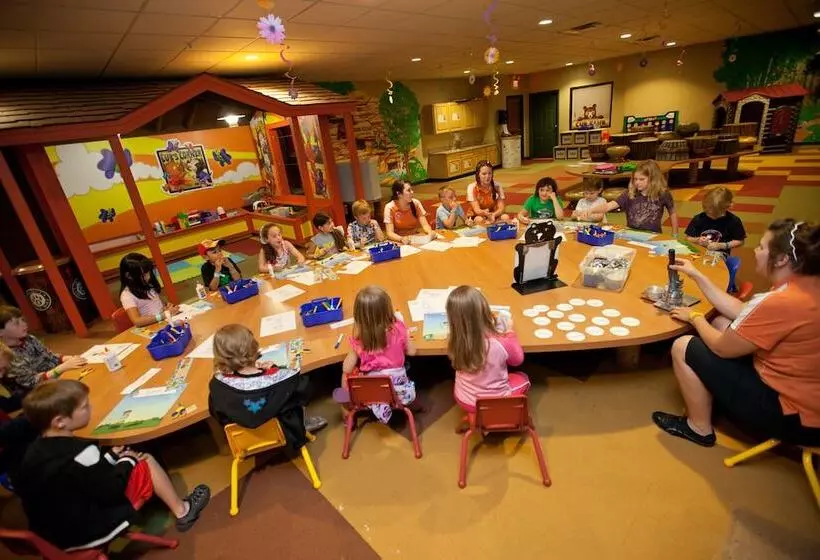 Отель Great Wolf Lodge Niagara Falls