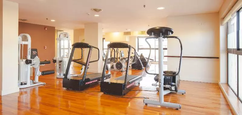 호텔 Howard Johnson Plaza Jujuy