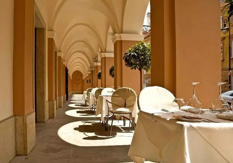 فندق Mamaison Le Regina Boutique