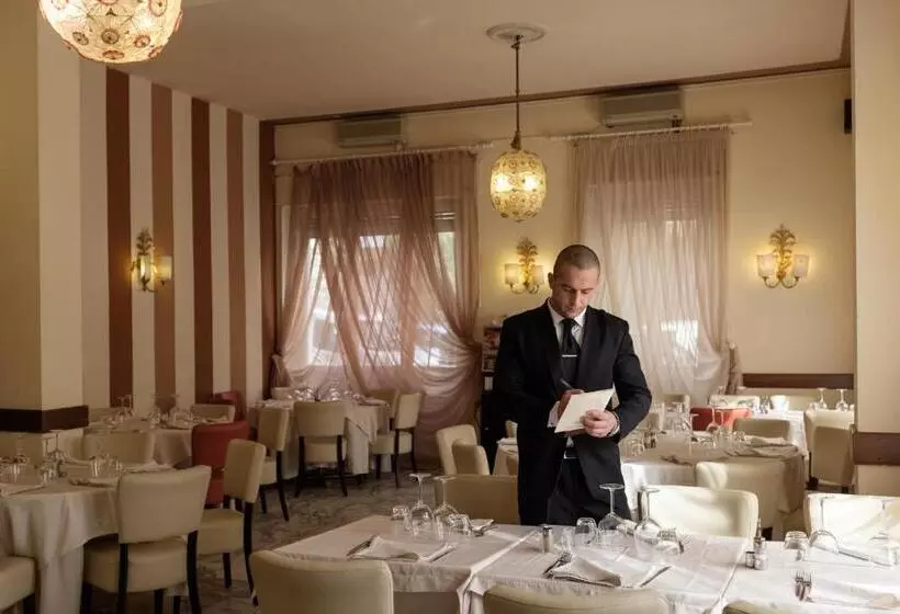 호텔 Manzoni Wellness&spa