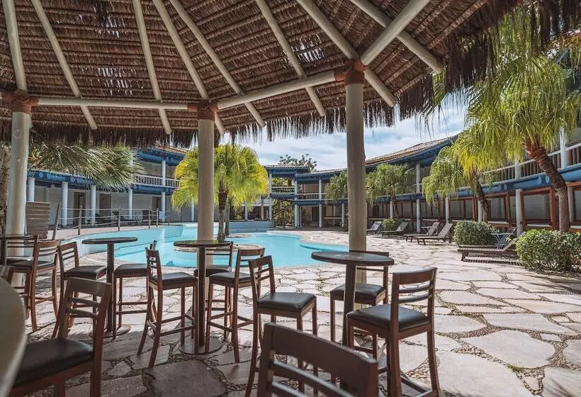 Отель Selina Buzios