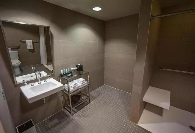 هتل Taboo Muskoka