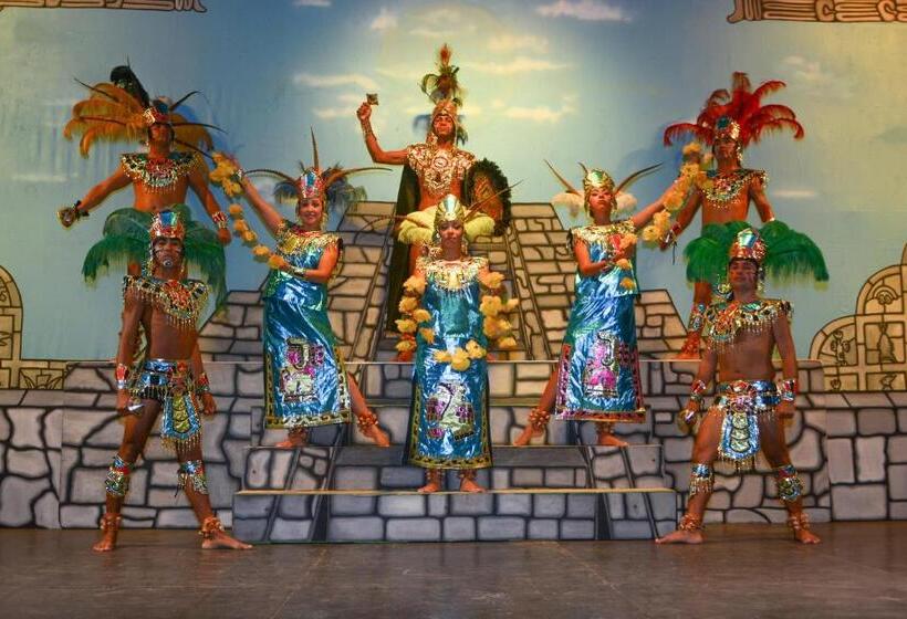 هتل Tesoro Ixtapa Beach Resort