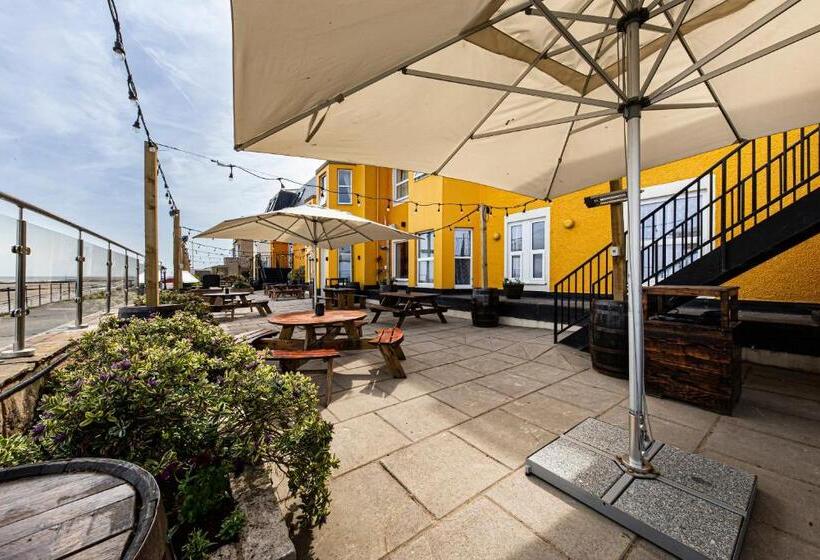 The Beaches Hotel And Spa