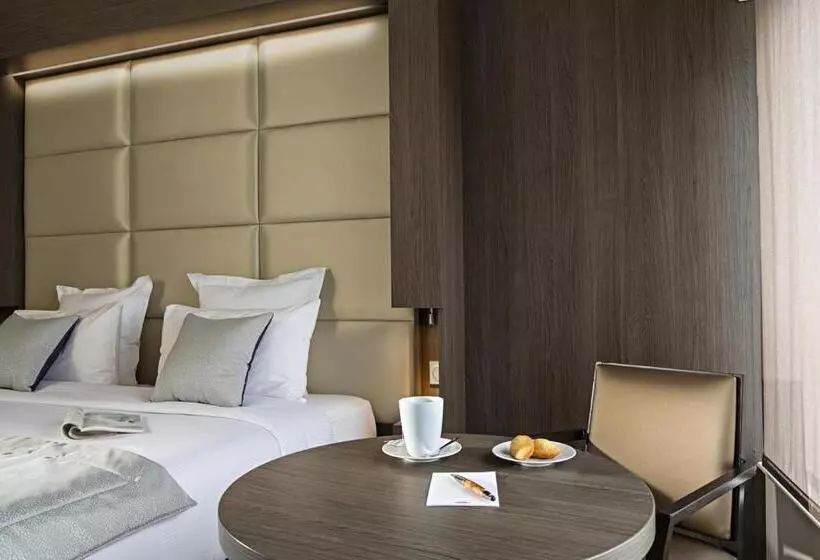 Residhome Courbevoie La Défense