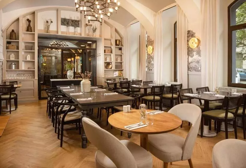 The Hotel Fitzgerald