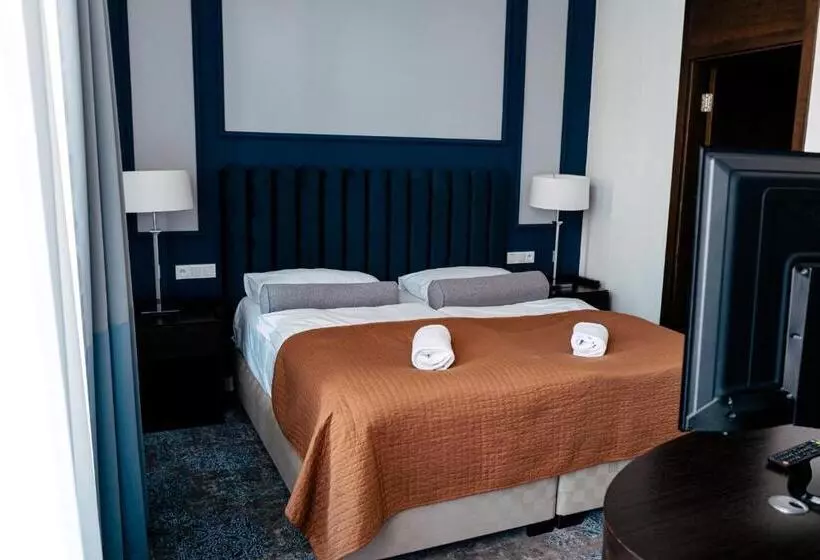 The Hotel Fitzgerald