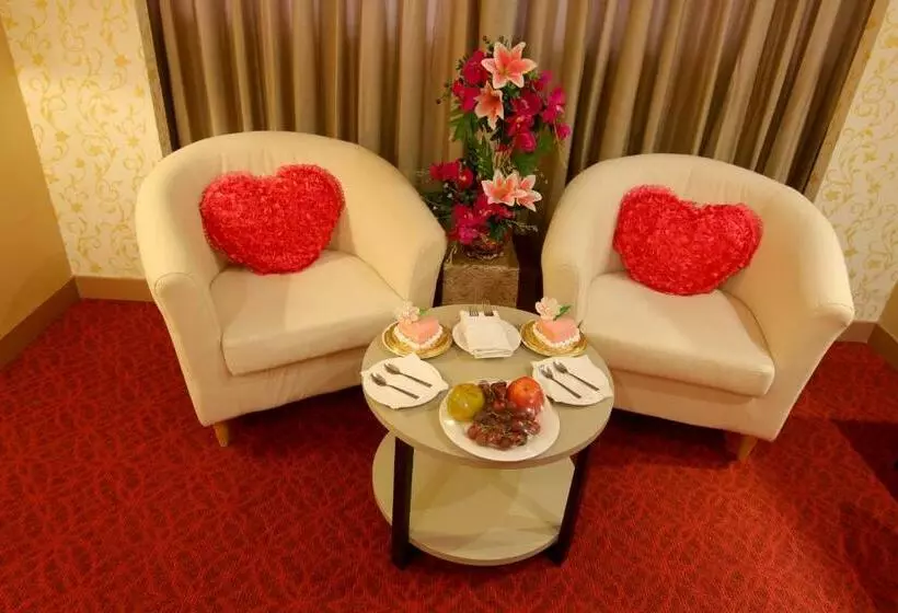 هتل Central Yangon