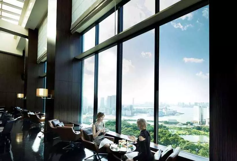 ホテル Conrad Tokyo