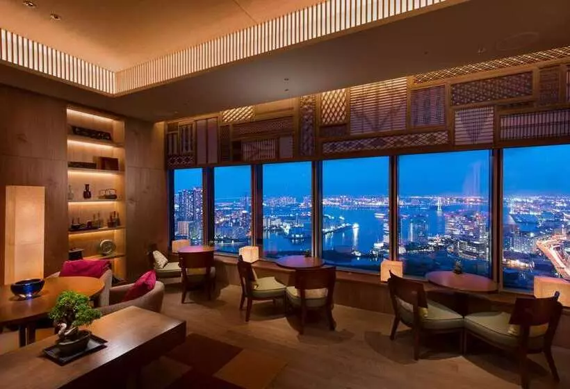 ホテル Conrad Tokyo