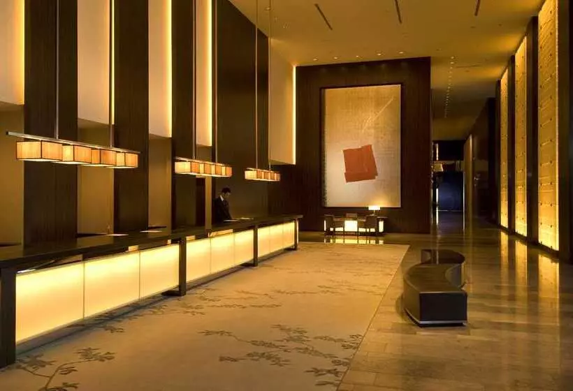 ホテル Conrad Tokyo