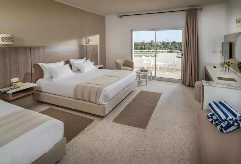 هتل Helya Beach Resort