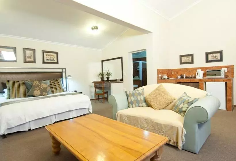 Hotelli Overmeer Guest House